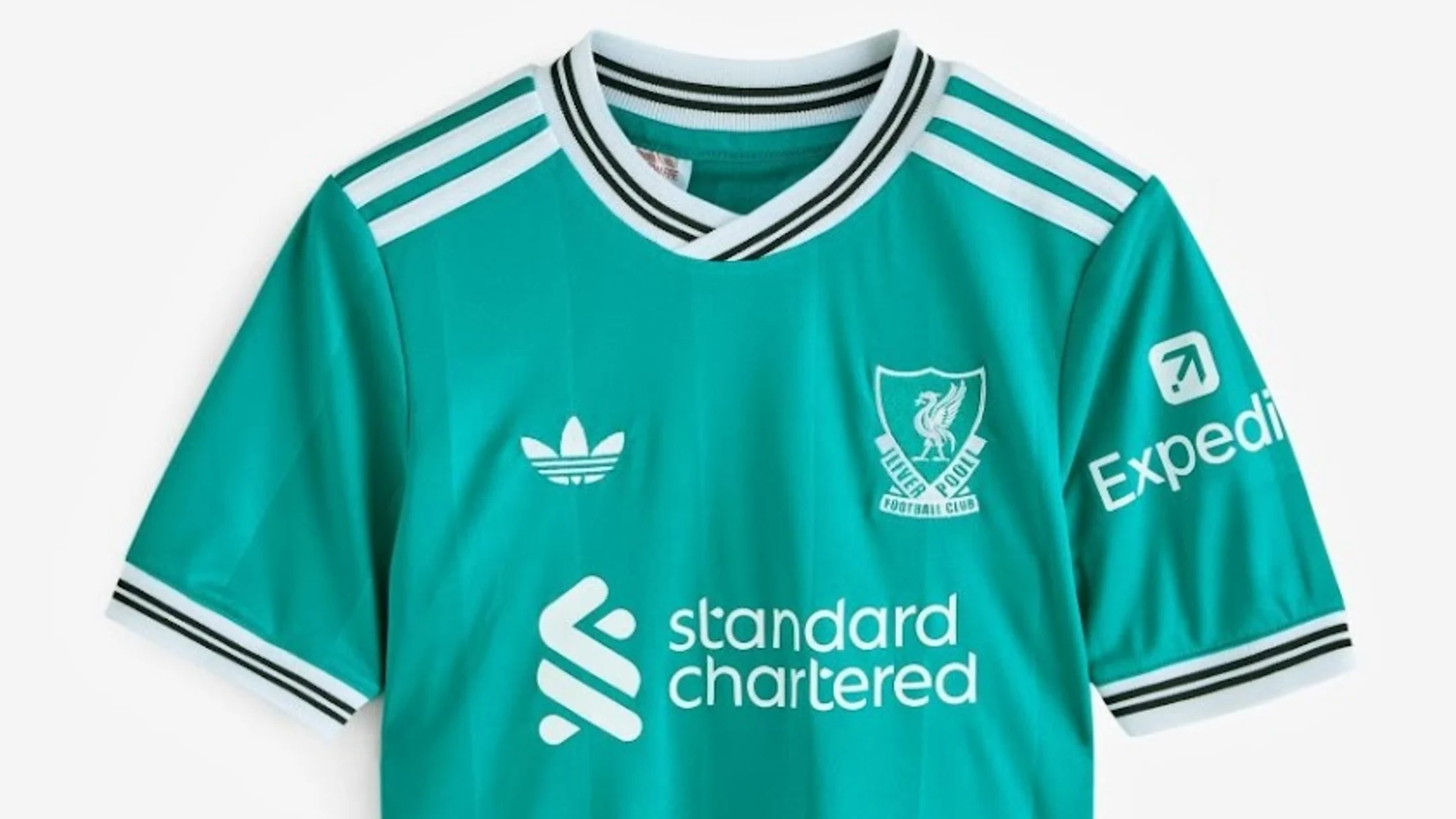Liverpool 2025/26 third kit leaked featuring classic club crest